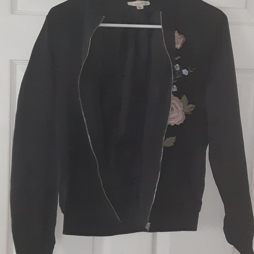 Jacket - Picture 2 of 3